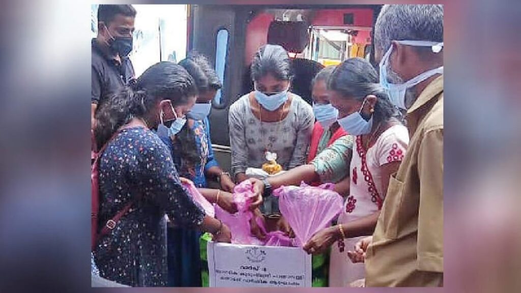 അരൂരിലെ-കാരുണ്യത്തിന്റെ-അന്നദാനത്തിന്-അഞ്ചു-വയസ്സ്