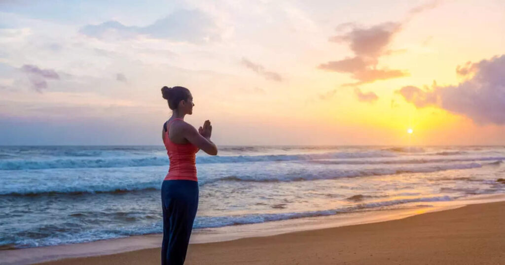 international-yoga-day-2022:-ആരോഗ്യംകൂട്ടുവാന്‍-സൂര്യനമസ്‌കാരം-ഉത്തമമോ?