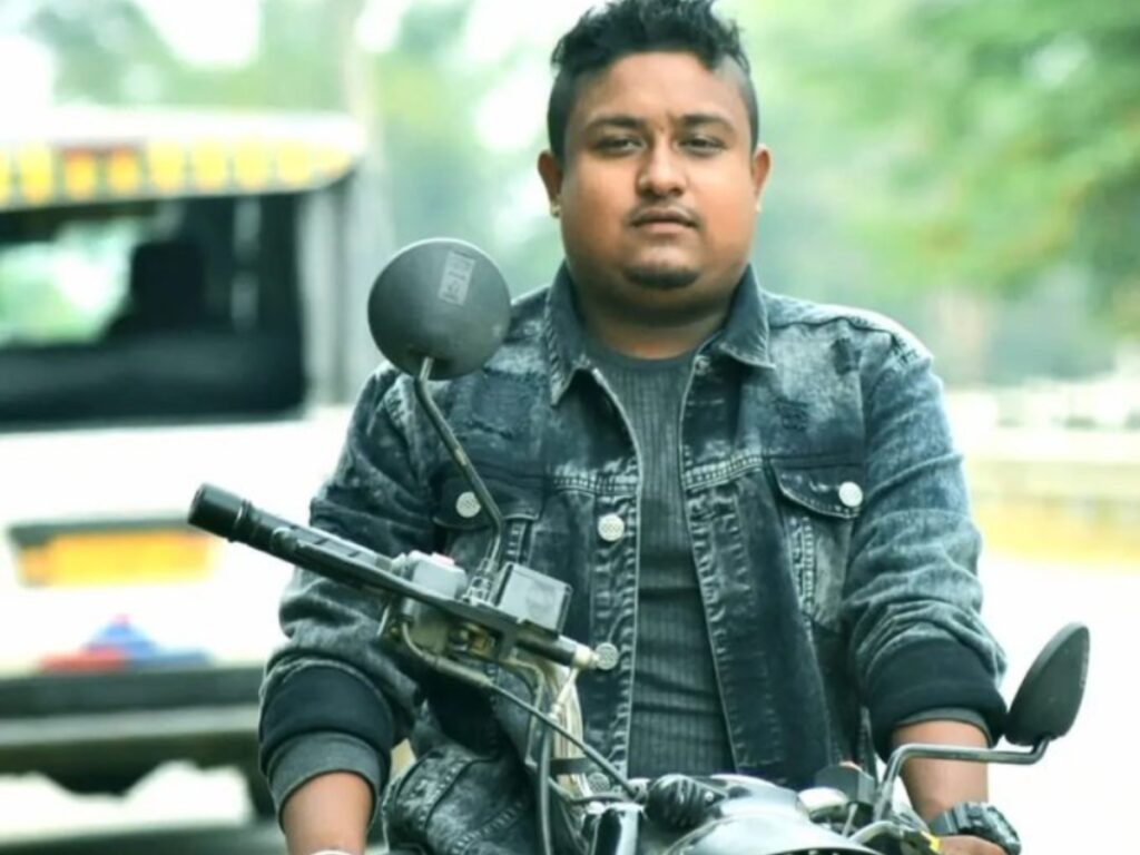 ഭാര്യയേയും-മാതാപിതാക്കളേയും-കൊന്ന-യുവാവ്-കൈക്കുഞ്ഞുമായി-പോലീസ്-സ്റ്റേഷനിലെത്തി-കീഴടങ്ങി;-അവസാനിച്ചത്-കൊവിഡ്-കാലത്തെ-പ്രണയകഥയ്ക്ക്